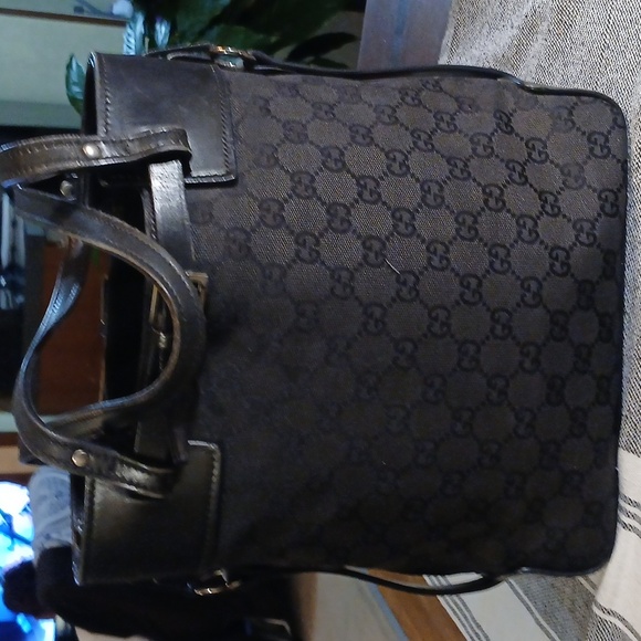 Authentic Gucci Vintage Shoulder Tote Bag Black - Picture 2 of 13
